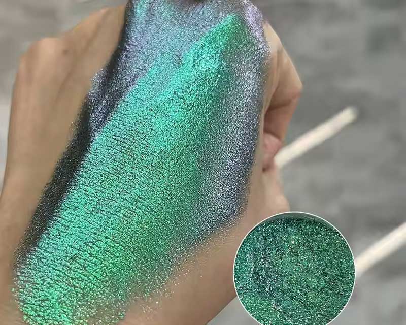 DP27 Shimmering Loose Eyeshadow Pigment