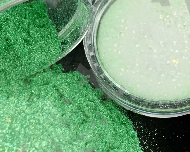 DP22 chameleon pigment eyeshadow